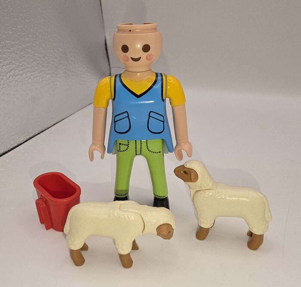 Playmobil 4765 - Country Woman w Sheep Replacement